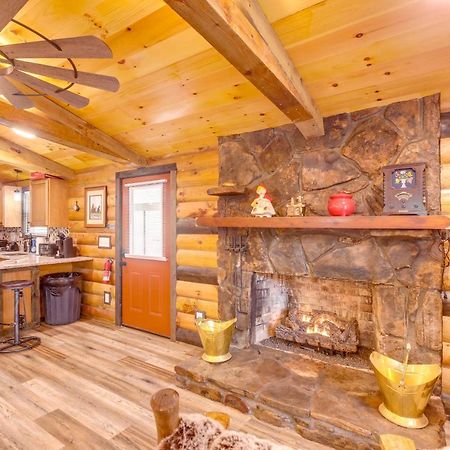Pet-Friendly Chattanooga Cabin With Hot Tub And Kayaks 外观 照片