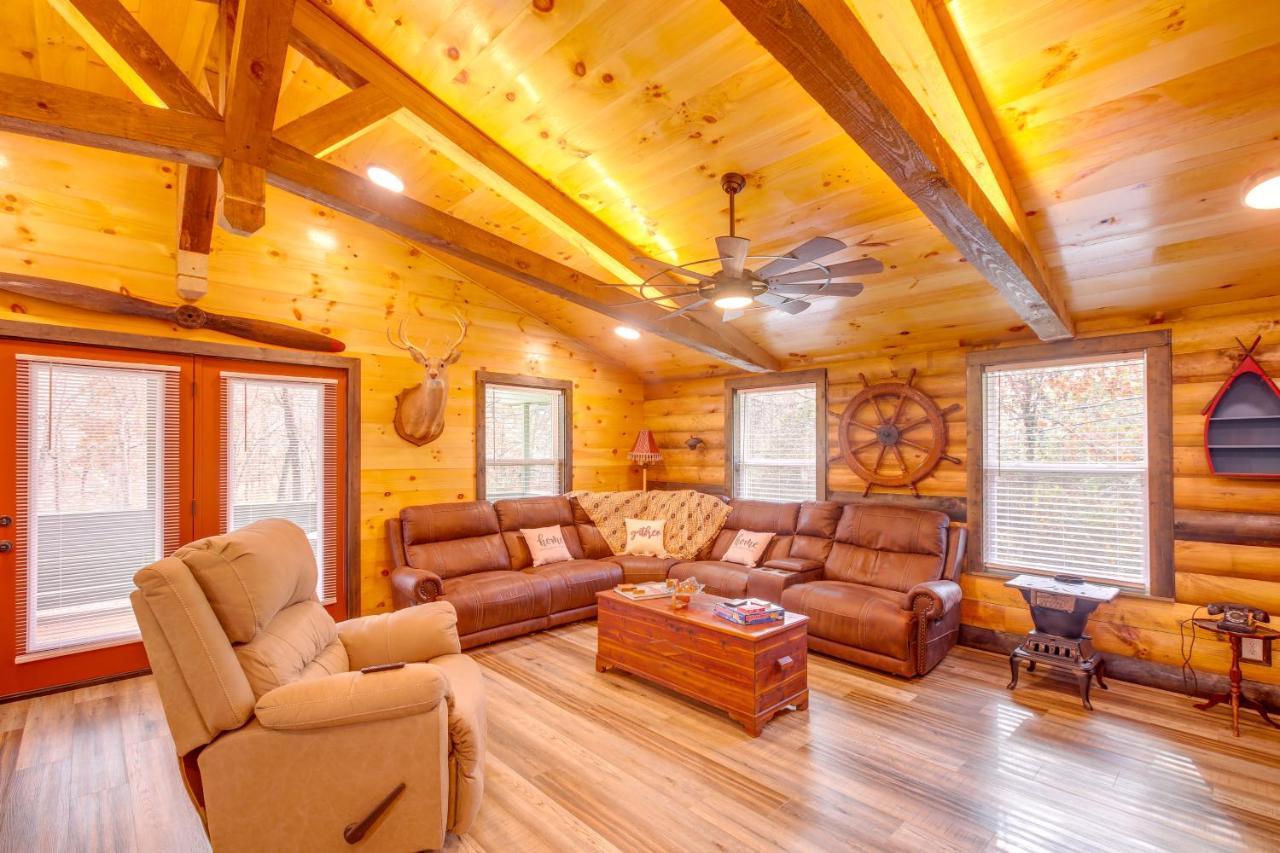 Pet-Friendly Chattanooga Cabin With Hot Tub And Kayaks 外观 照片