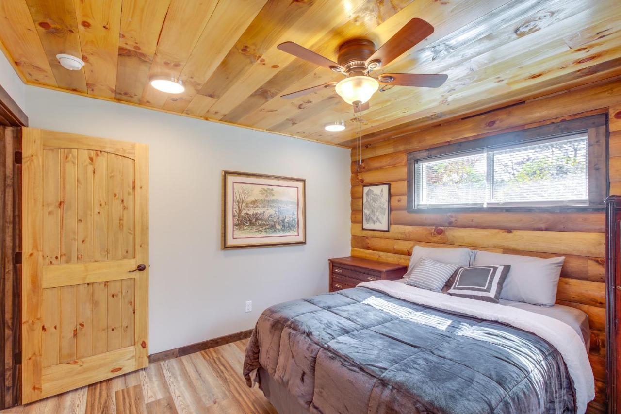 Pet-Friendly Chattanooga Cabin With Hot Tub And Kayaks 外观 照片