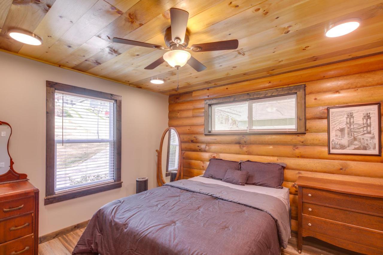 Pet-Friendly Chattanooga Cabin With Hot Tub And Kayaks 外观 照片